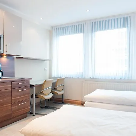 Am Kleeblatt 3* Wuppertal
