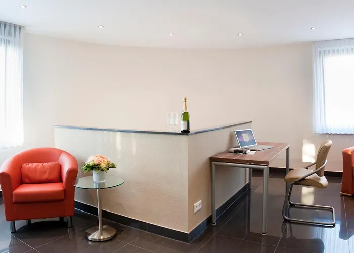 Am Kleeblatt 3* Wuppertal